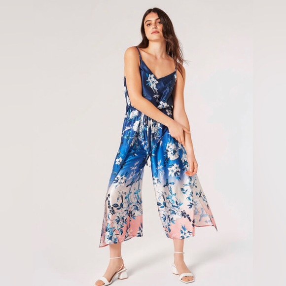 2024 Collection Floral Ombre Satin Split Leg Jumpsuit - Picture 3 of 4